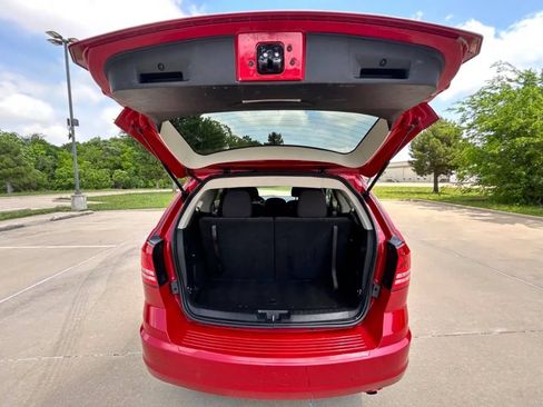 Used 2019 Dodge Journey SE FWD image 10