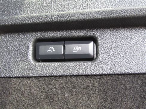 Used 2022 Lincoln Corsair AWD w/ Equipment Group 101A image 26