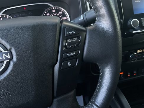 Used 2024 Nissan Frontier SV w/ Technology Package RWD image 33