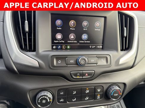 Used 2023 GMC Terrain SLE image 3