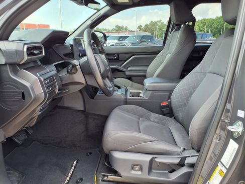 Certified 2025 Toyota Tacoma SR5 image 16