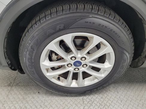 Used 2021 Ford Escape SE FWD image 31