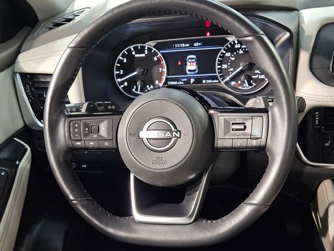 Used 2023 Nissan Rogue SL image 27