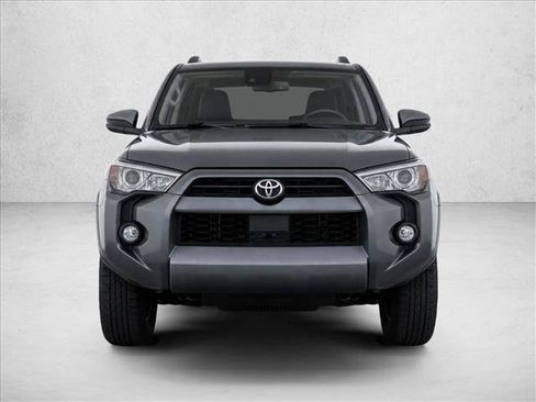 Used 2021 Toyota 4Runner SR5 Premium w/ Moonroof Package AWD/4WD image 2