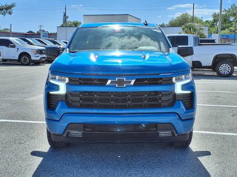 Used 2023 Chevrolet Silverado 1500 RST w/ Convenience Package II AWD/4WD image 2