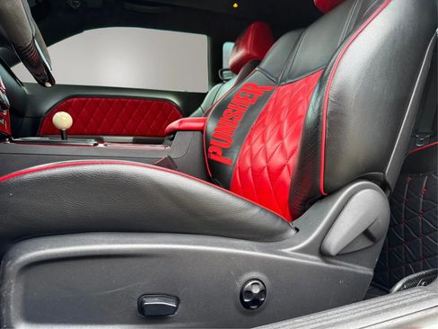 Used 2013 Dodge Challenger R/T Plus image 20