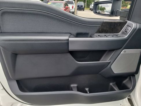 Used 2024 Ford F350 Lariat AWD/4WD image 16
