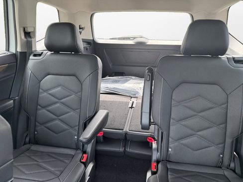 New 2026 Volkswagen Atlas SE AWD/4WD image 12