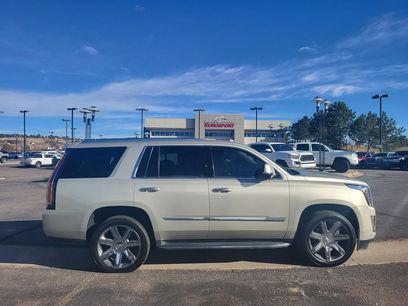 Used 2016 Cadillac Escalade Luxury