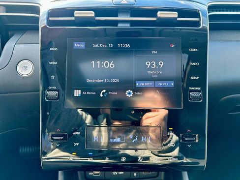 Used 2023 Hyundai Tucson SEL w/ Convenience Package image 21