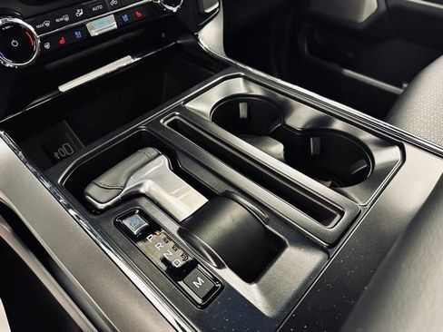 New 2025 Ford F150 Lariat w/ Equipment Group 501A Mid image 38