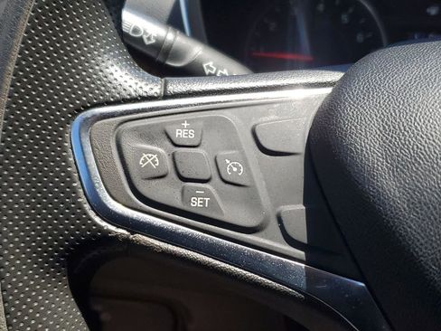 Used 2019 Chevrolet Equinox LT FWD image 22