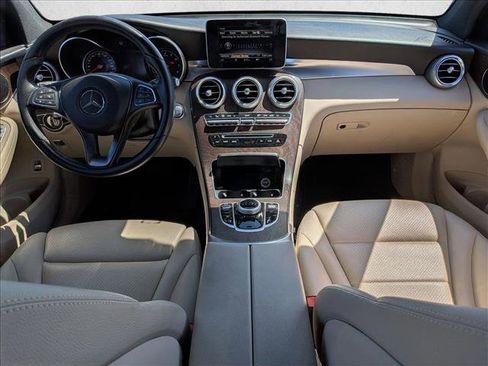 Certified 2018 Mercedes-Benz GLC 300 image 15