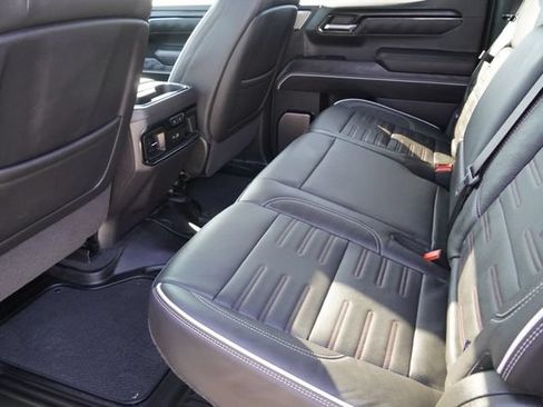 Used 2024 GMC Sierra 1500 AT4X AWD/4WD image 17