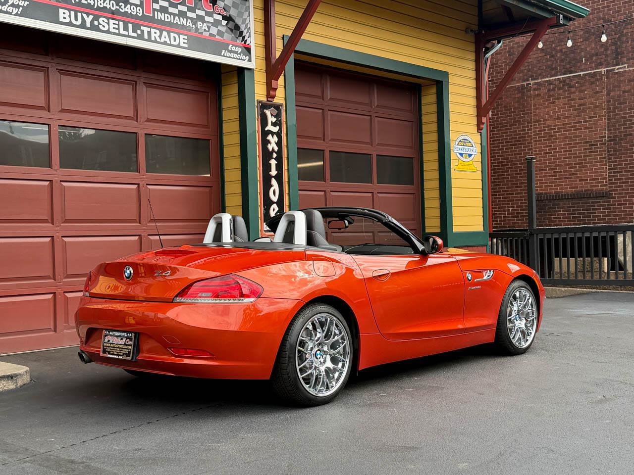 Used 2016 BMW Z4 sDrive28i RWD image 9