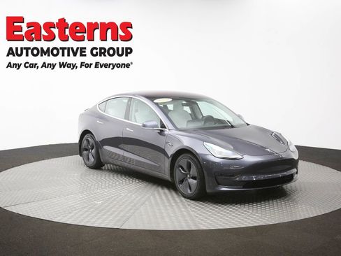Used 2018 Tesla Model 3 Long Range AWD/4WD image 46