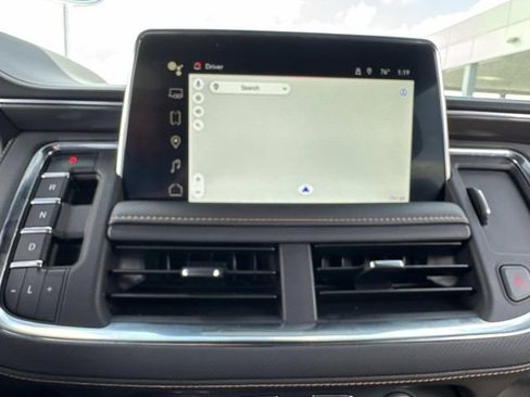 Used 2024 GMC Yukon XL AT4 w/ Technology Package image 26