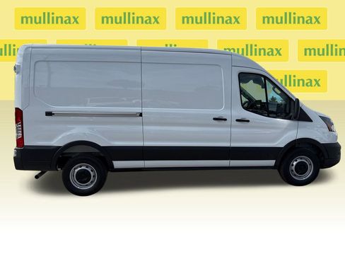 New 2026 Ford Transit 250 148 Medium Roof w/ Load Area Protection Package image 16