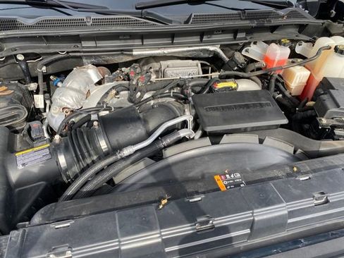 Certified 2022 GMC Sierra 2500 Denali w/ Denali Ultimate Package image 23