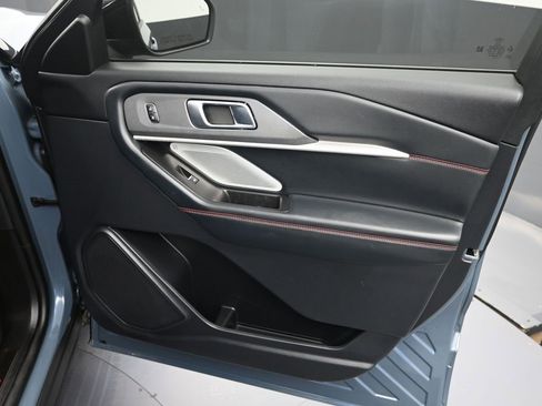 Used 2025 Ford Explorer ST w/ Sun And Sound Package image 42