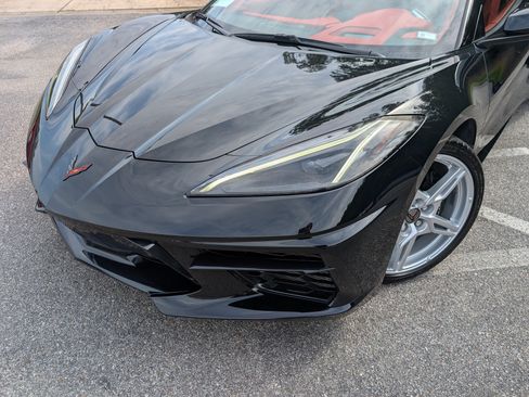 Used 2024 Chevrolet Corvette Stingray Premium Cpe w/ 3LT RWD image 13