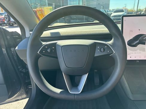 Used 2025 Tesla Model 3 Long Range image 9