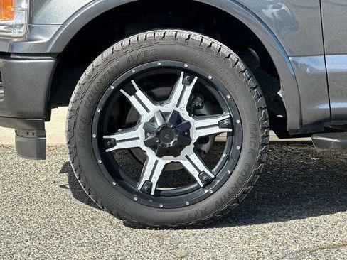 Used 2019 Ford F150 XLT w/ Equipment Group 302A Luxury image 24