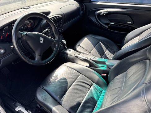 Used 2000 Porsche 911 Carrera RWD image 2