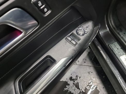 Used 2022 Ford Mustang GT Premium image 14