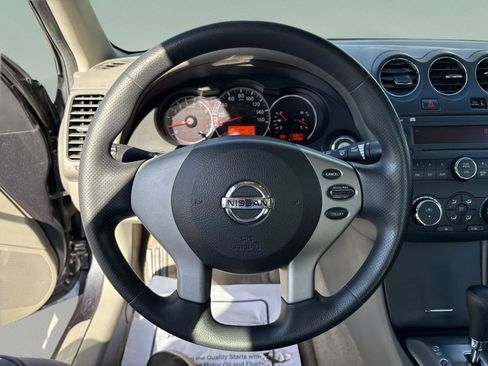 Used 2011 Nissan Altima 2.5 S image 11