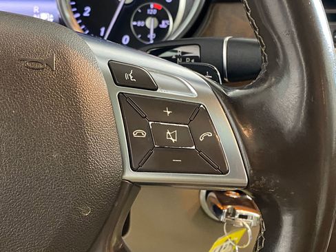 Used 2015 Mercedes-Benz ML 350 4MATIC w/ Premium 1 Package image 31