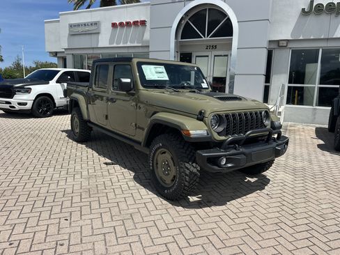 New 2026 Jeep Gladiator Willys AWD/4WD image 4