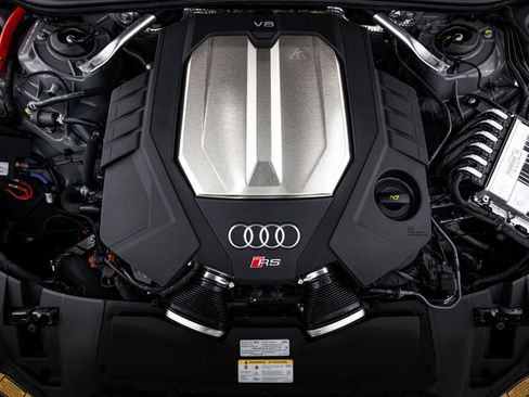 New 2026 Audi RS 6 performance image 23