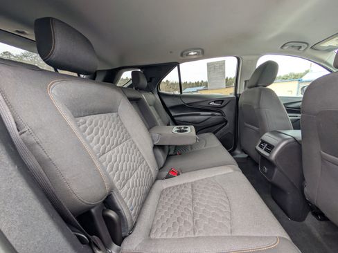 Used 2018 Chevrolet Equinox LT image 39