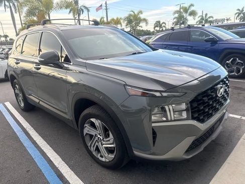 Used 2023 Hyundai Santa Fe SEL FWD image 3