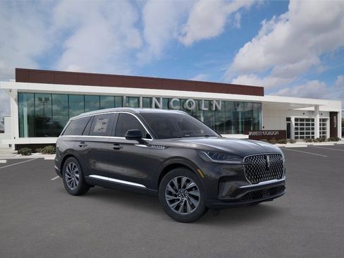 New 2026 Lincoln Aviator 2WD image 7