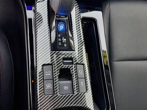 Used 2023 Toyota Prius Prime Premium FWD image 22