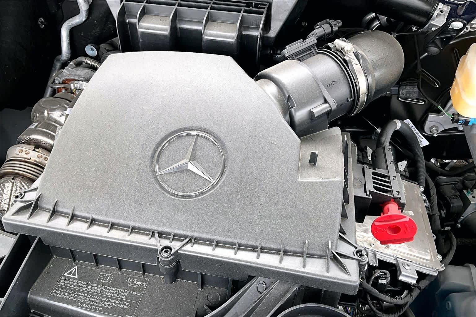 Used 2025 Mercedes-Benz Sprinter 2500 image 19