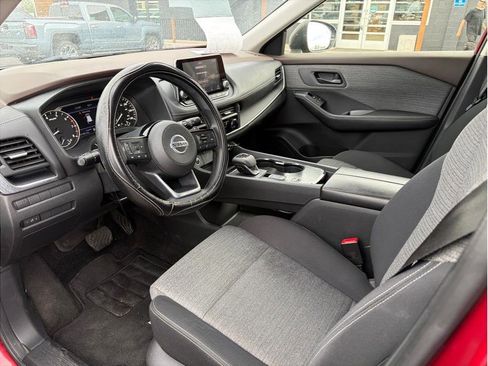 Used 2021 Nissan Rogue S FWD image 2
