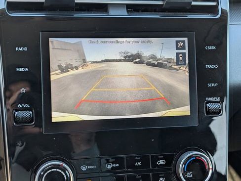 Used 2022 Hyundai Tucson SEL image 23