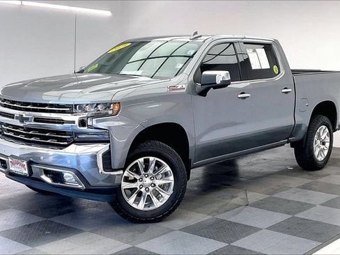 Used 2019 Chevrolet Silverado 1500 LTZ w/ LTZ Plus Package AWD/4WD image 12