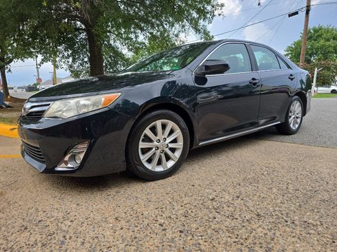 Used 2012 Toyota Camry XLE image 41