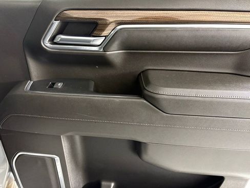 Used 2023 Chevrolet Silverado 1500 LT image 18