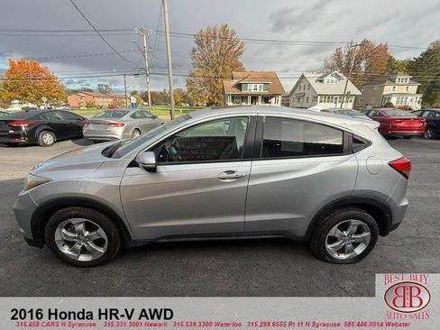 Used 2016 Honda HR-V EX image 3