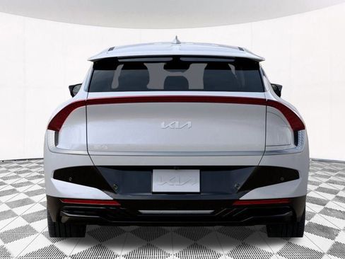 New 2025 Kia EV6 Light w/ Light LR Technology Package image 18