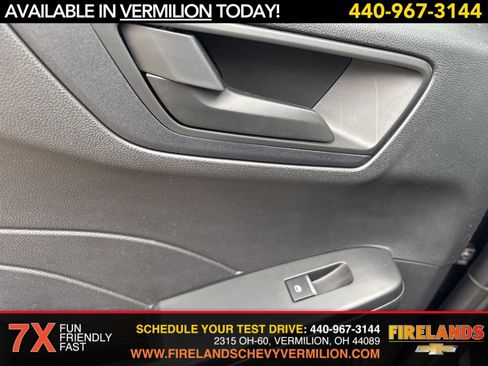 Used 2022 Ford Escape SE w/ SE Sport Appearance Package image 45