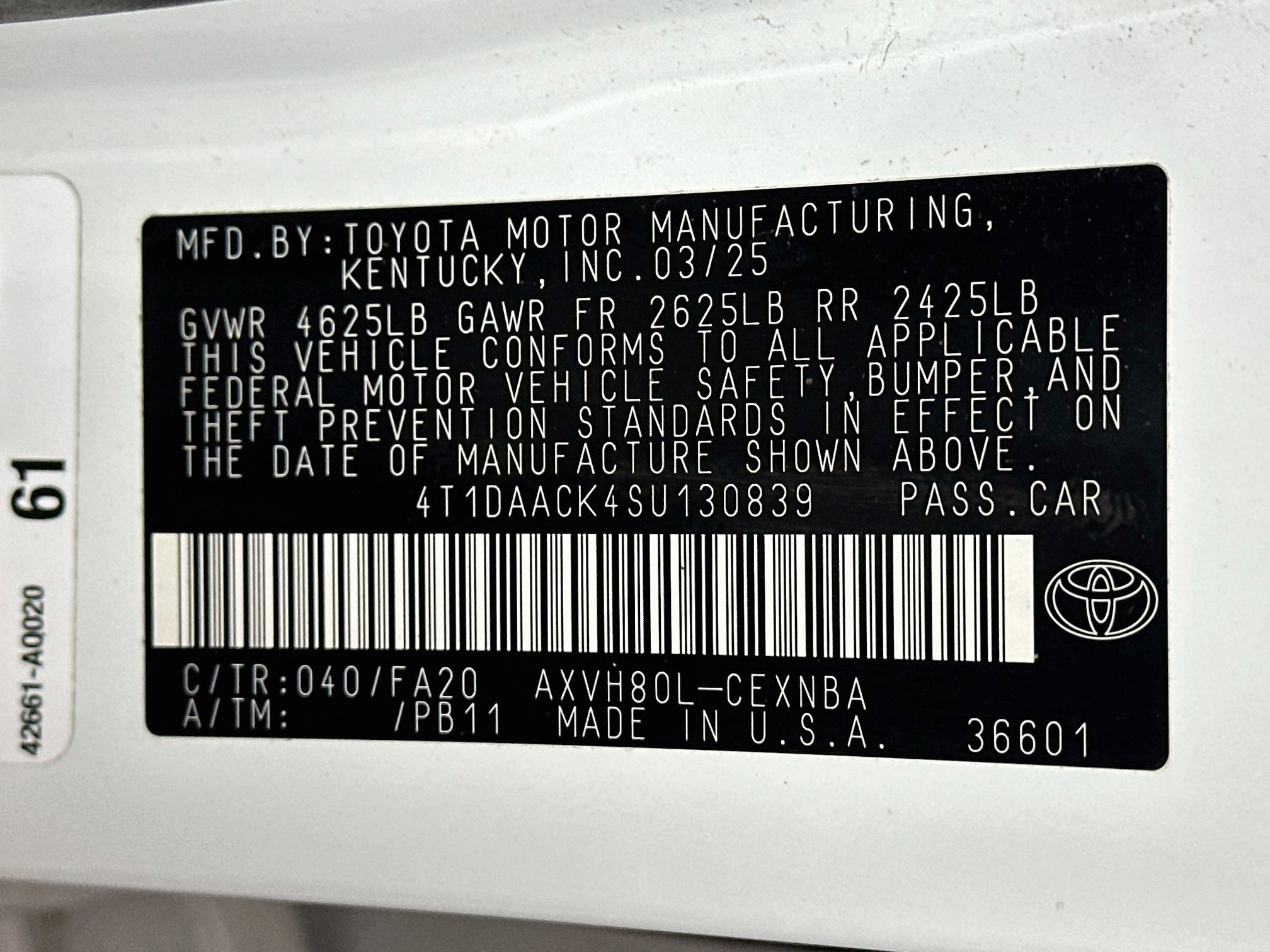 Used 2025 Toyota Camry LE FWD image 12