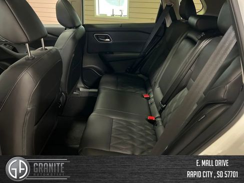 New 2026 Nissan Rogue Platinum w/ Platinum Premium Package AWD/4WD image 25