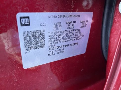 Used 2022 Chevrolet Malibu RS image 32