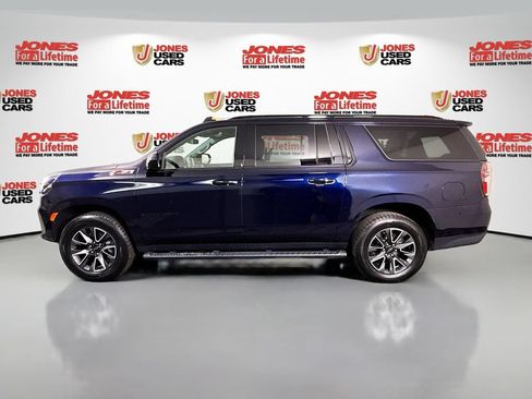 Used 2021 Chevrolet Suburban Z71 w/ Rear Media and Nav Package AWD/4WD image 16